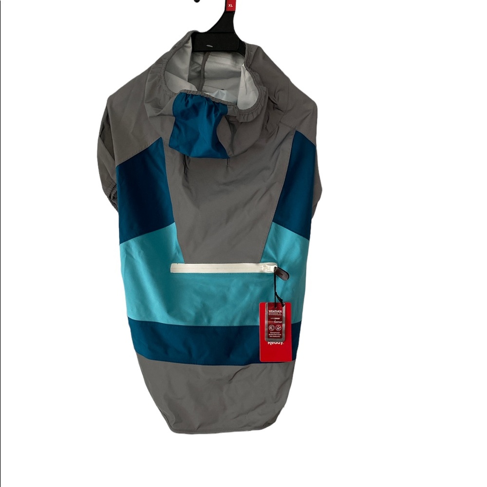NWT dog raincoat Xl